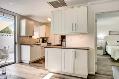 4206 N 38th Street #6, Phoenix, AZ 85018 - Photo 7