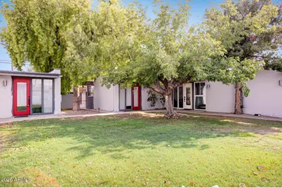 4206 N 38th Street #6, Phoenix, AZ 85018 - Photo 17