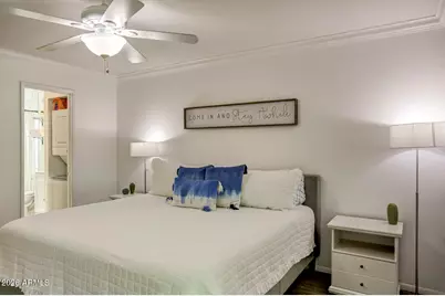 4206 N 38th Street #6, Phoenix, AZ 85018 - Photo 11