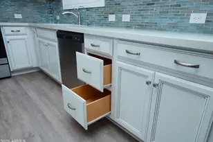 2651 S Balsam Dr, Gilbert, AZ 85295 - Photo 3