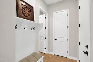 1932 W Rowel Rd, Phoenix, AZ 85085 - Photo 11