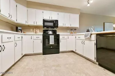 8020 E Keats Avenue N #301, Mesa, AZ 85209 - Photo 9