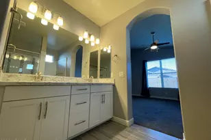 10154 E Theorem Dr, Mesa, AZ 85212 - Photo 45