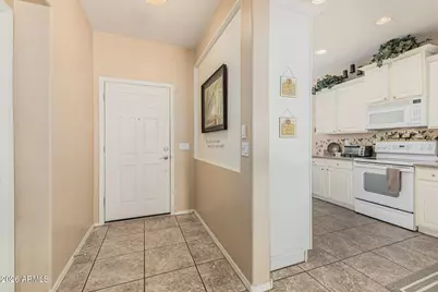 186 W Desert Vista Trail, San Tan Valley, AZ 85143 - Photo 3