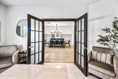 1121 E Powell Way, Chandler, AZ 85249 - Photo 7