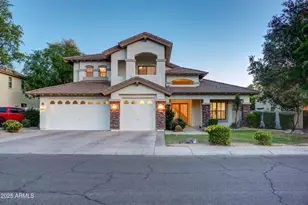 1707 E Carob Dr, Chandler, AZ 85286 - Photo 7