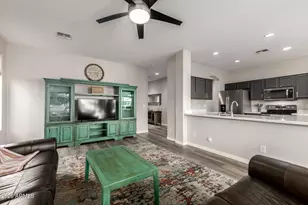 29727 N Little Leaf Dr, San Tan Valley, AZ 85143 - Photo 13