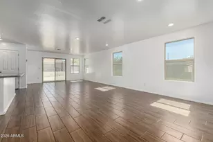 5817 S 30th Glen, Phoenix, AZ 85041 - Photo 9