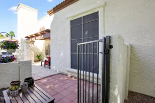 1861 E Sunburst Ln, Tempe, AZ 85284 - Photo 41