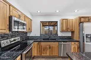 4001 E Becker Ln, Phoenix, AZ 85028 - Photo 21