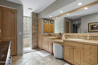 10397 E Loving Tree Lane, Scottsdale, AZ 85262 - Photo 15