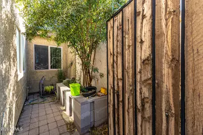 911 S Hacienda Drive, Tempe, AZ 85281 - Photo 19