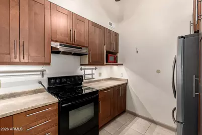 911 S Hacienda Drive, Tempe, AZ 85281 - Photo 7