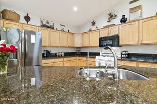 10208 E Elmwood Dr, Sun Lakes, AZ 85248 - Photo 21