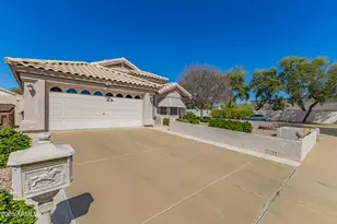8432 W Charter Oak Rd, Peoria, AZ 85381 - Photo 3