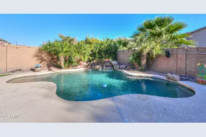 42447 W Chambers Drive, Maricopa, AZ 85138 - Photo 47