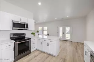 4610 E Whitehall Dr, San Tan Valley, AZ 85140 - Photo 5