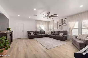 4610 E Whitehall Dr, San Tan Valley, AZ 85140 - Photo 3