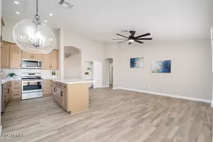 11614 W Palm Ln, Avondale, AZ 85392 - Photo 13