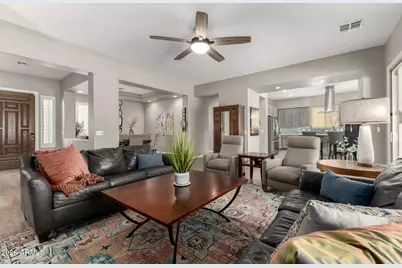 2124 E Canyon Place, Chandler, AZ 85249 - Photo 9