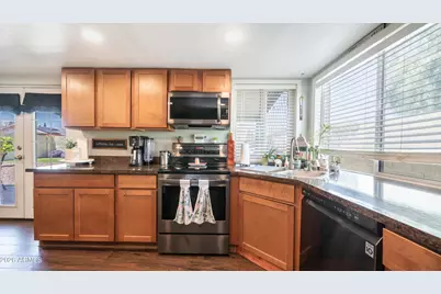 6212 W Carol Ann Way, Glendale, AZ 85306 - Photo 3