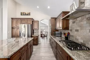 6926 W Briles Rd, Peoria, AZ 85383 - Photo 19