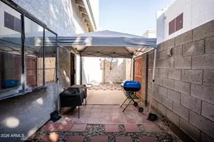 8619 N Shadow Ln, Peoria, AZ 85345 - Photo 15