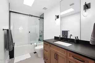 2421 E Montebello Ave, Phoenix, AZ 85016 - Photo 57