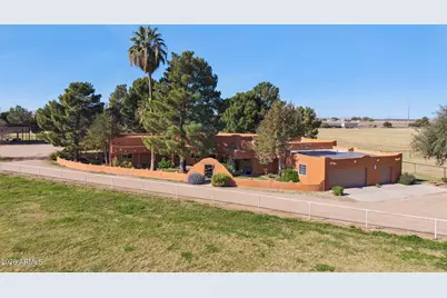 7496 S Linda Lou Road, Eloy, AZ 85131 - Photo 3