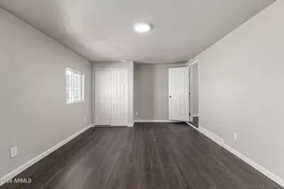 3449 N 72nd Drive, Phoenix, AZ 85033 - Photo 17
