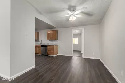 3449 N 72nd Drive, Phoenix, AZ 85033 - Photo 11