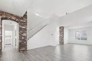 25828 N 67th Dr, Peoria, AZ 85383 - Photo 3