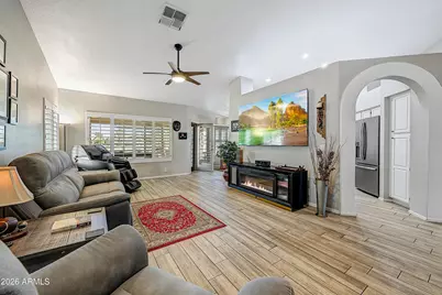 18779 N 89th Avenue, Peoria, AZ 85382 - Photo 7