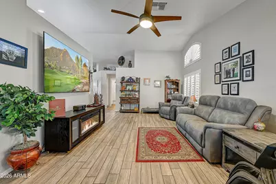 18779 N 89th Avenue, Peoria, AZ 85382 - Photo 5