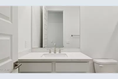 27383 N 69th Lane, Peoria, AZ 85383 - Photo 11