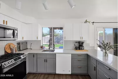 761 S Williams Place, Chandler, AZ 85225 - Photo 7