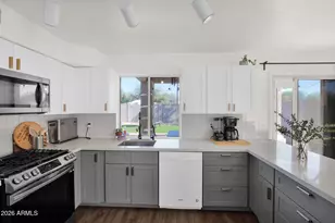 761 S Williams Pl, Chandler, AZ 85225 - Photo 7