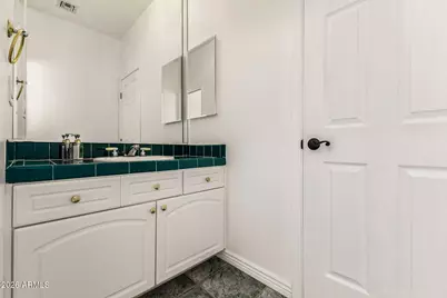 39899 N Creekside Road, San Tan Valley, AZ 85140 - Photo 33