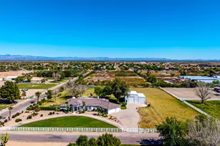 39899 N Creekside Rd, San Tan Valley, AZ 85140 - Photo 61