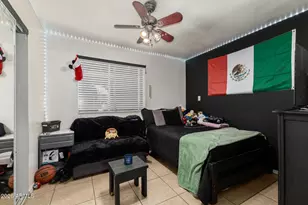 6542 W Coolidge St, Phoenix, AZ 85033 - Photo 27