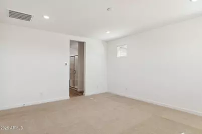 27365 N 69th Lane, Peoria, AZ 85383 - Photo 9