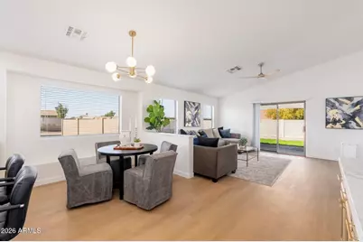 1704 E South Mountain Avenue, Phoenix, AZ 85042 - Photo 11