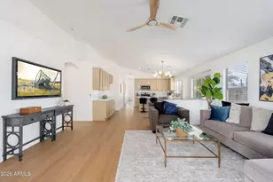 1704 E South Mountain Ave, Phoenix, AZ 85042 - Photo 9