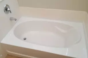 15493 W Montecito Ave, Goodyear, AZ 85395 - Photo 17