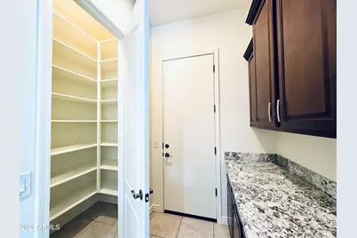 3039 E Mahogany Place, Chandler, AZ 85249 - Photo 9