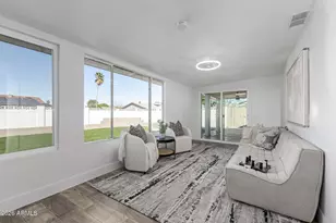 3802 W Mauna Loa Ln, Phoenix, AZ 85053 - Photo 13