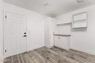 3802 W Mauna Loa Ln, Phoenix, AZ 85053 - Photo 27