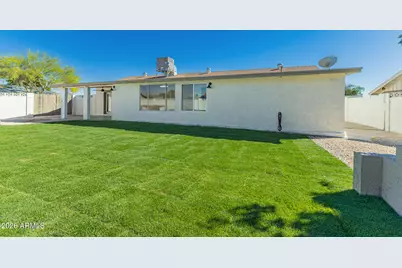 3802 W Mauna Loa Lane, Phoenix, AZ 85053 - Photo 33