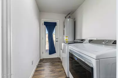 118 W Dewey Avenue, Coolidge, AZ 85128 - Photo 17