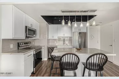 4750 N Central Avenue #G11, Phoenix, AZ 85012 - Photo 11